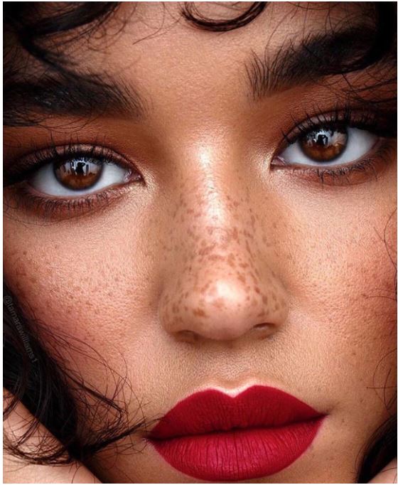 Natural freckles makeup